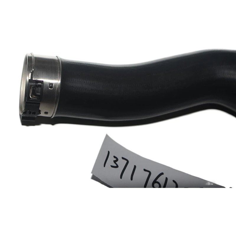Land Rover Intercooler Air Hose OE# LR076845